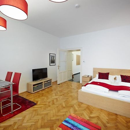 Stadthalle - FamilyCityApartment Wien Exterior foto